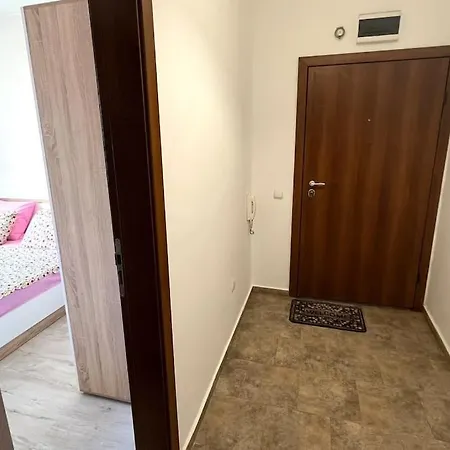 Cozy In וארנה